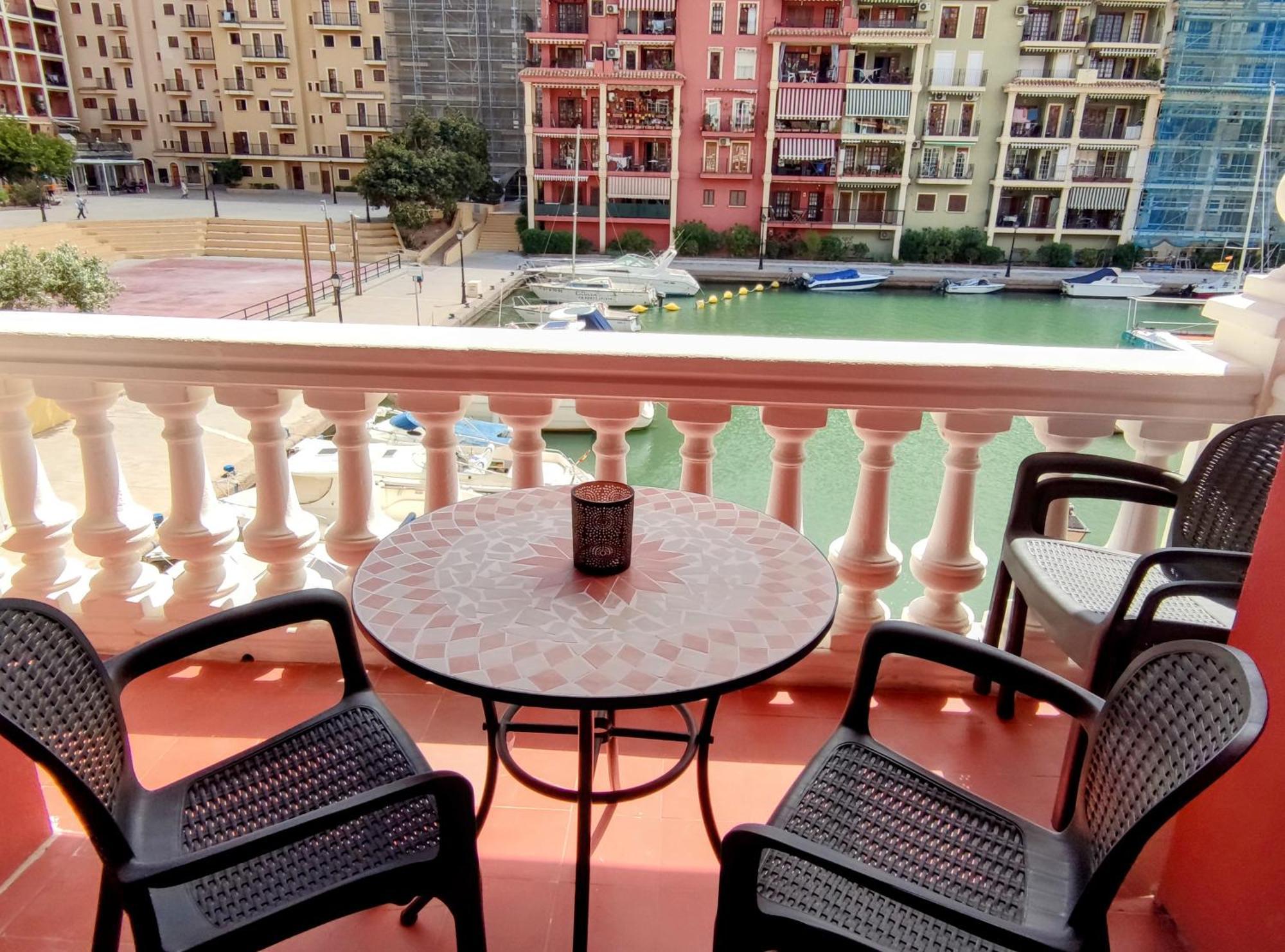 Venice Apartment Alboraia Bagian luar foto